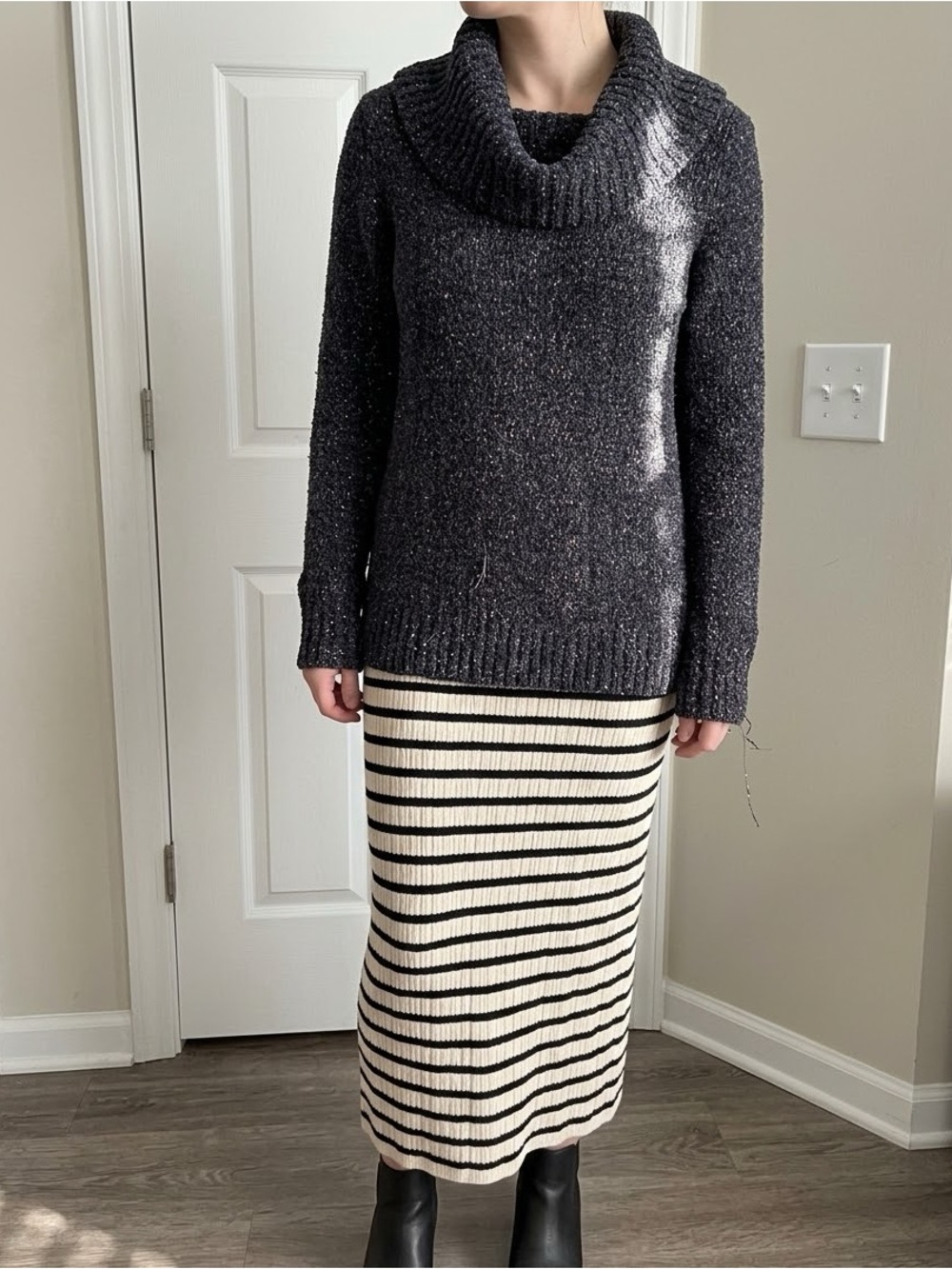 Bundle: White House Black Market Sweater with Universal Threads Maxi Dress